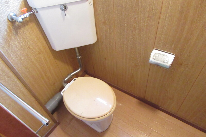 トイレ (4)