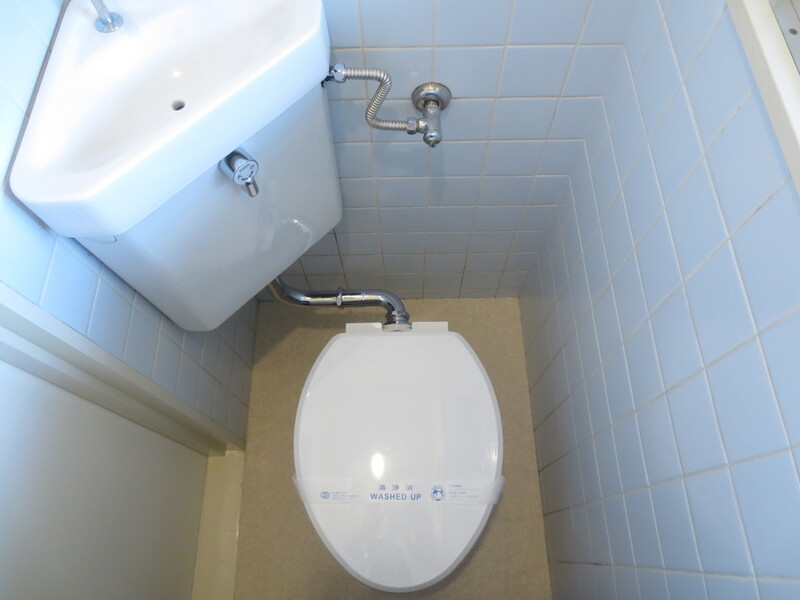 トイレ (1)
