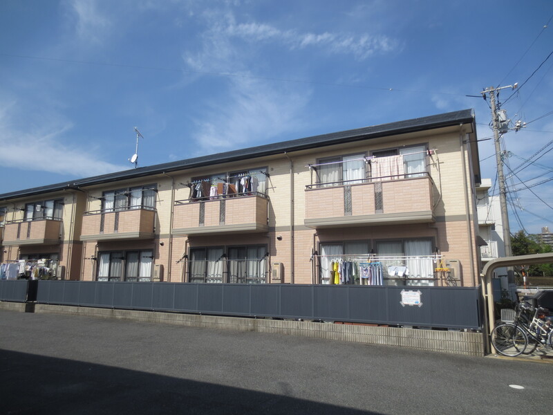 テラスハウス 広島市佐伯区皆賀４丁目
